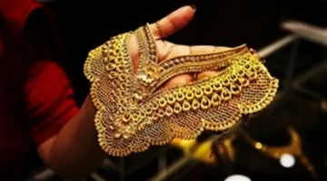 سعر الذهب اليوم في مصر والعالم بحسب تحديثات المساء الاثنين 3 نوفمبر 2025